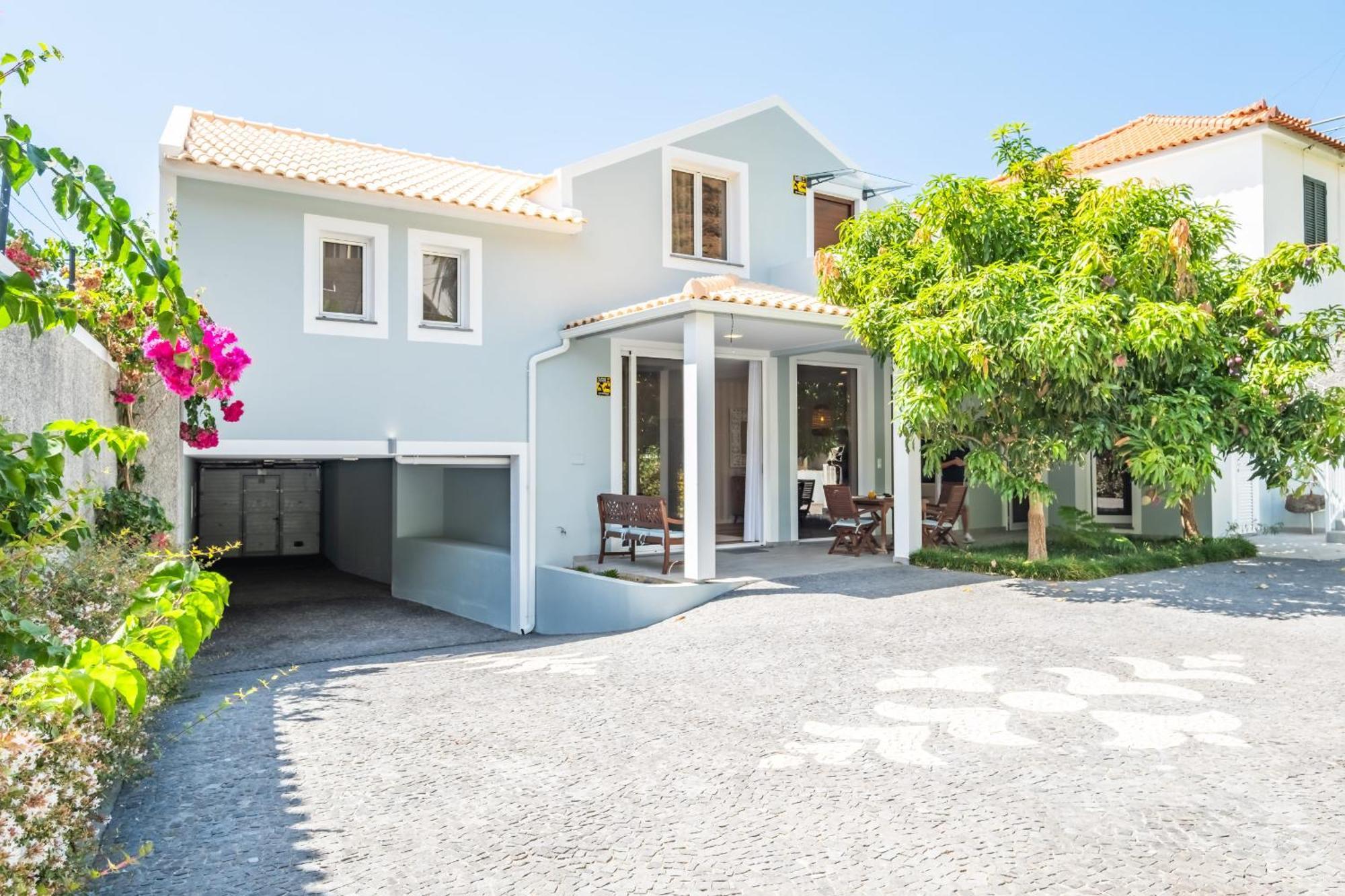 Coastal Charm By Madeira Sun Travel * Ponta do Sol (Madeira)