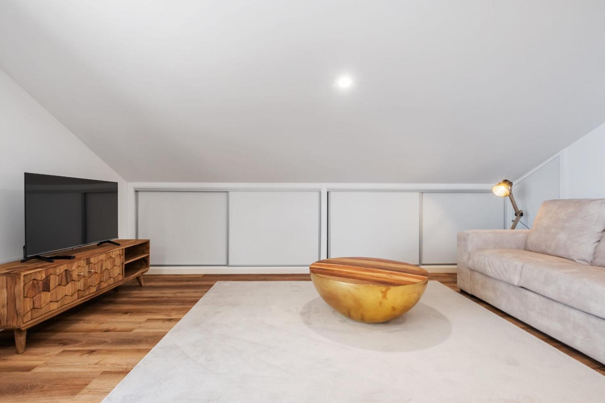 Coastal Charm By Madeira Sun Travel Apartment